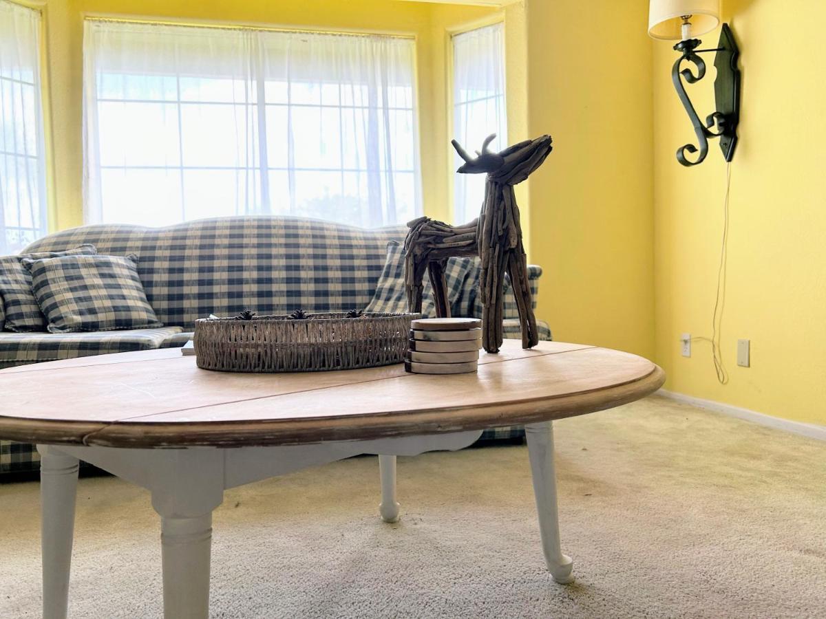 Vineyard Vista Suite With Tv And Private Bathroom Hemet Exterior photo